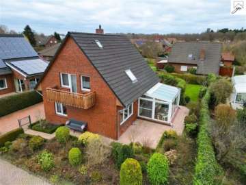 Ein familienfreundliches Einfamilienhaus mit vielen Besonderheiten im Ortskern von Ihlowerfehn, 26632 Ihlow , Ostfriesl, Haus