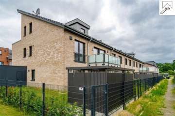 Erstklassige Obergeschosswohnung mit zwei Stockwerken und traumhafter Dachterrasse in Oldenburg- Eversten!, 26122 Oldenburg, Etagenwohnung